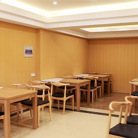 Greentree Inn Jiangsu Zhenjiang Dingmao Industrial Park Wode Square Express Hotel Екстер'єр фото