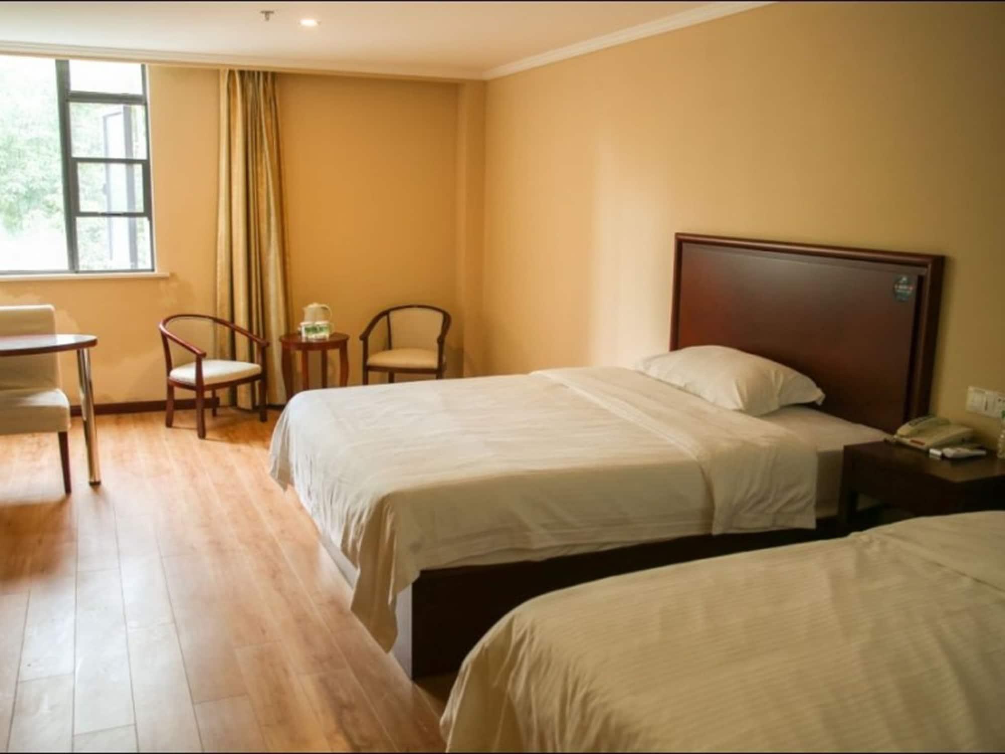 Greentree Inn Jiangsu Zhenjiang Dingmao Industrial Park Wode Square Express Hotel Екстер'єр фото