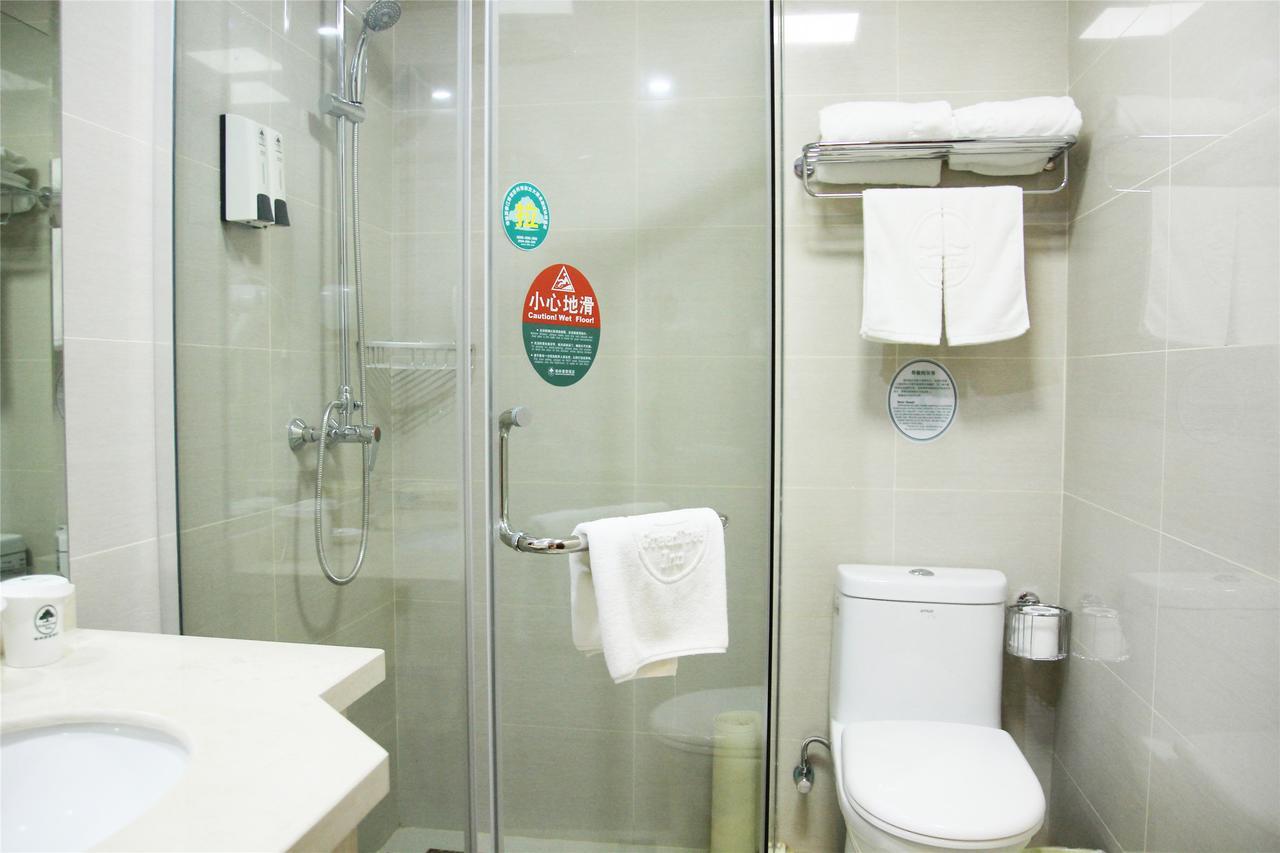 Greentree Inn Jiangsu Zhenjiang Dingmao Industrial Park Wode Square Express Hotel Екстер'єр фото