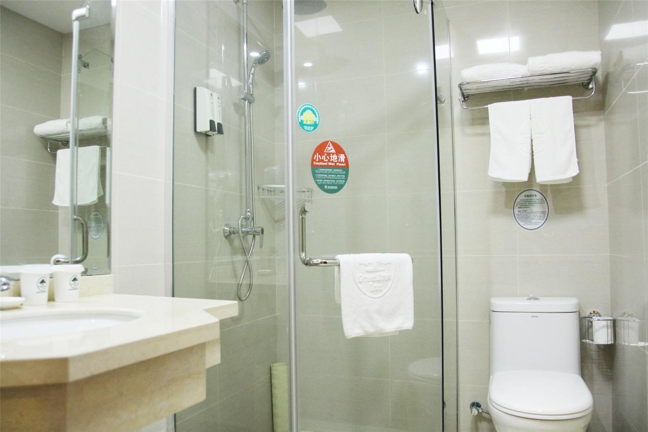 Greentree Inn Jiangsu Zhenjiang Dingmao Industrial Park Wode Square Express Hotel Екстер'єр фото
